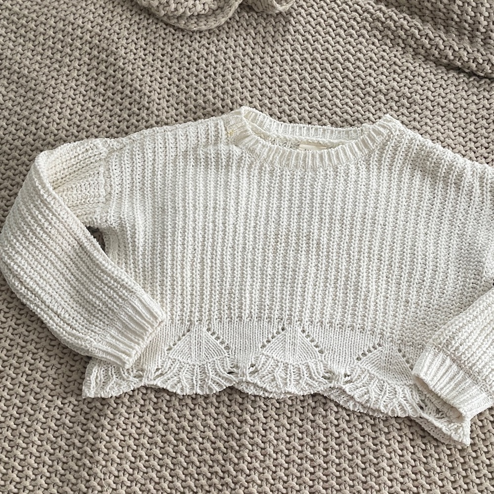 Elegant Cream Knit Sweater
